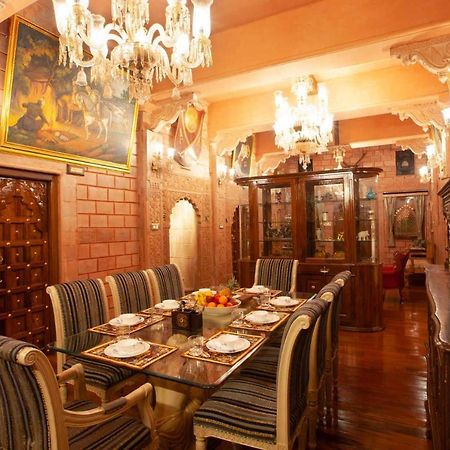 Stayvista At Pink Palace Rajasthani Decor Ooty Exterior photo