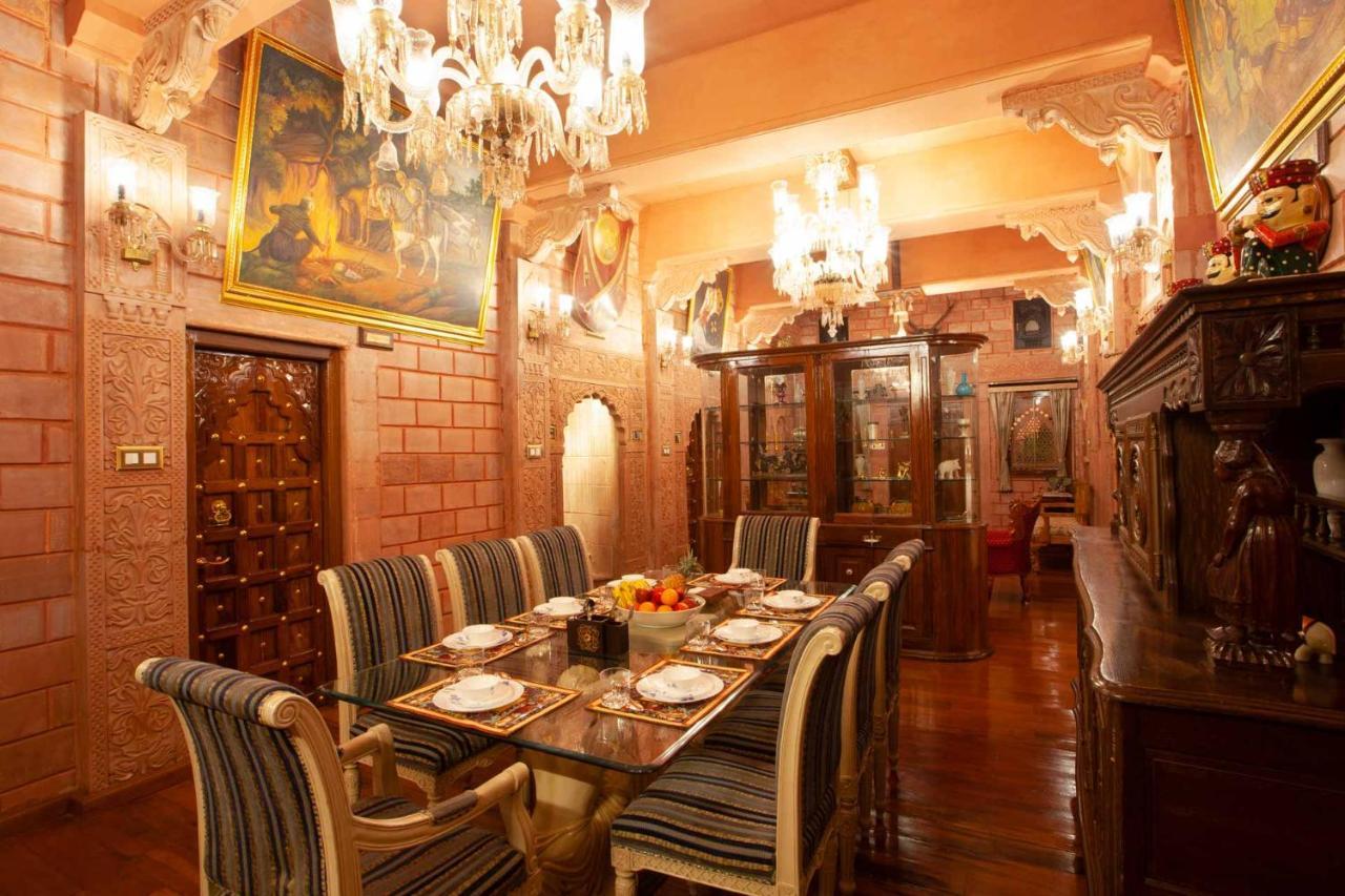 Stayvista At Pink Palace Rajasthani Decor Ooty Exterior photo